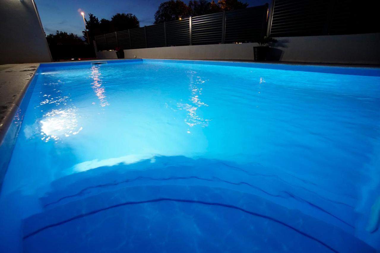 Apartments Lulic ザダル エクステリア 写真